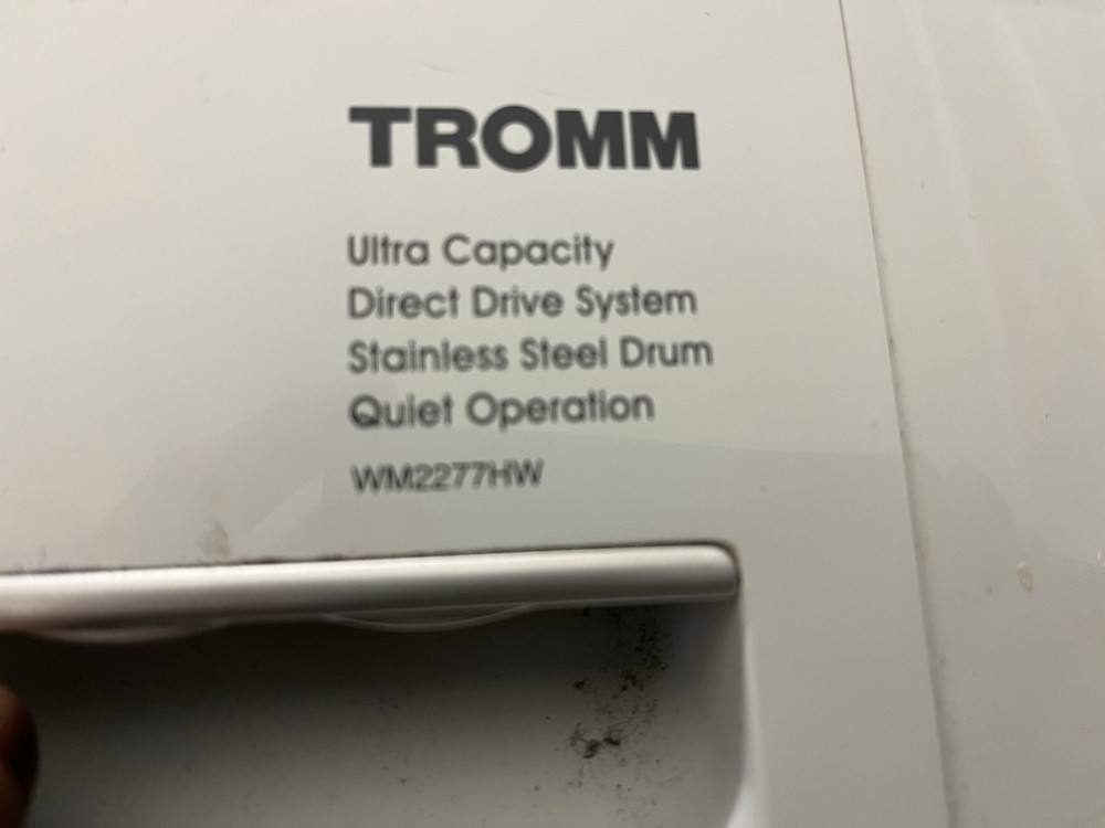 Stackable Washer, Dryer Combo ￼