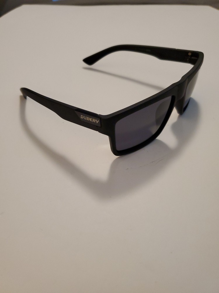 DUBERY BLACK FRAME SUNGLASSES