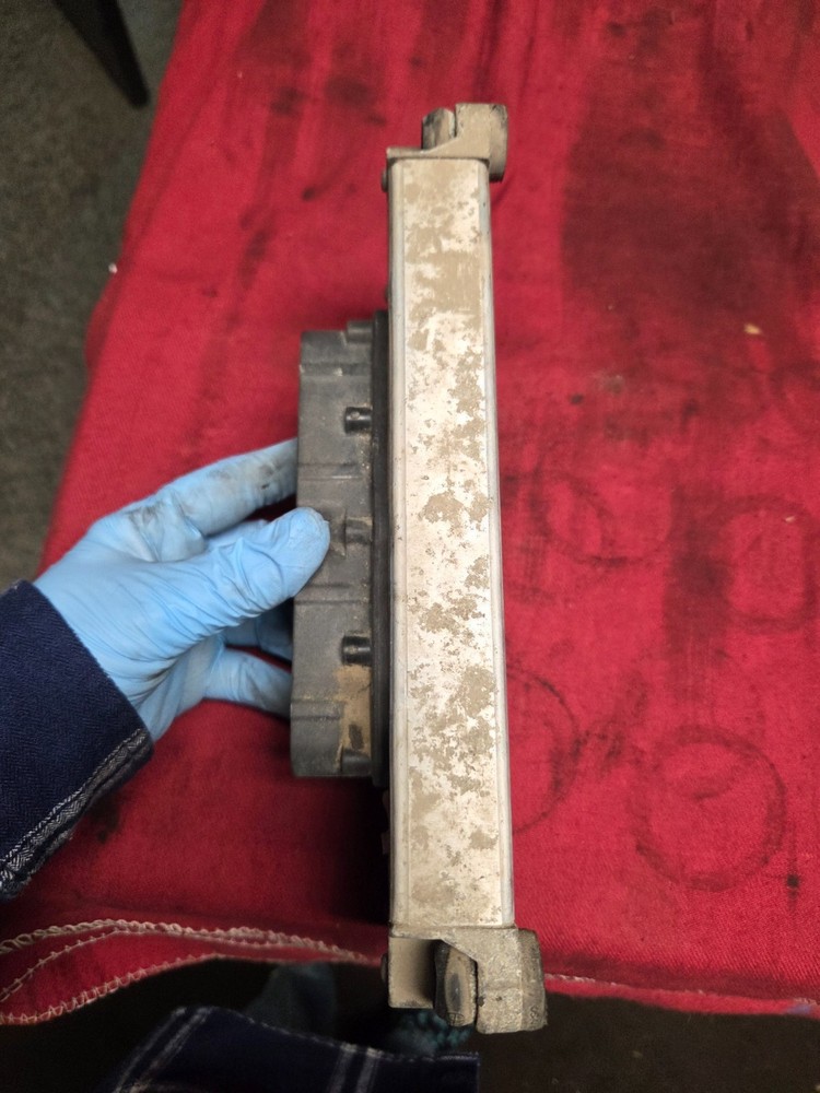 TRANSMISSION CONTROL MODULE TCM ,ECU ETC2091393, ETC2004A06, 09235 MUST PROGRAM