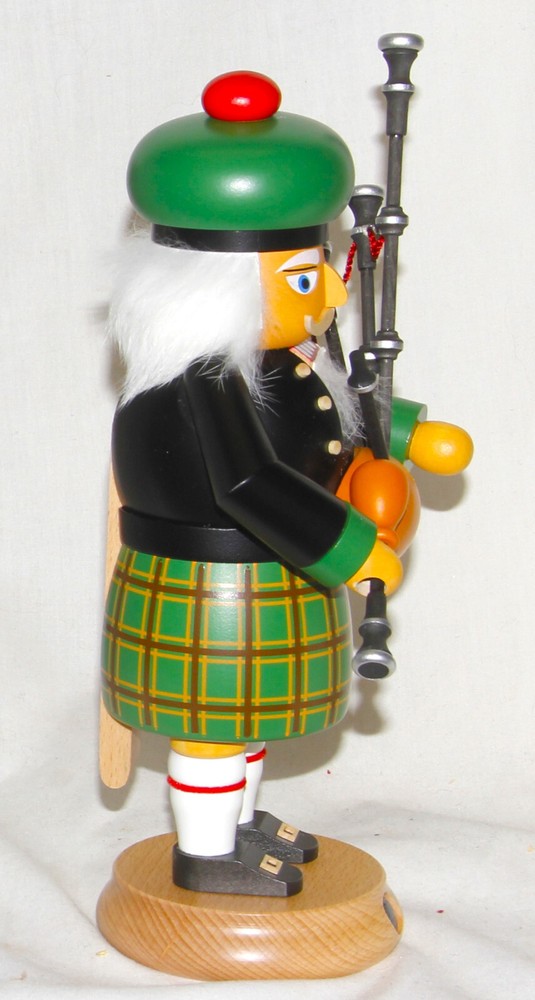 Müller Mueller Nutcracker Scotsman - NEW 2024- FREE PRIORITY SHIPPING