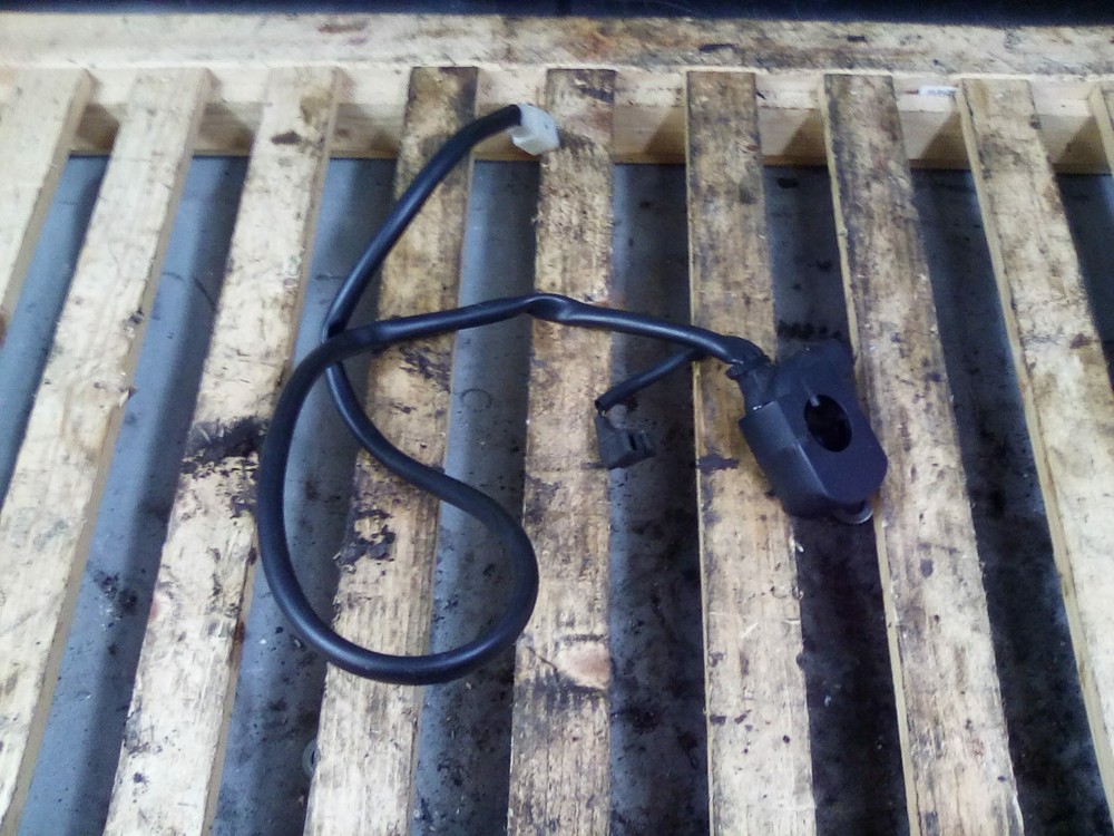 Honda CBF 125 ('09-13) Switch Gear Right Side