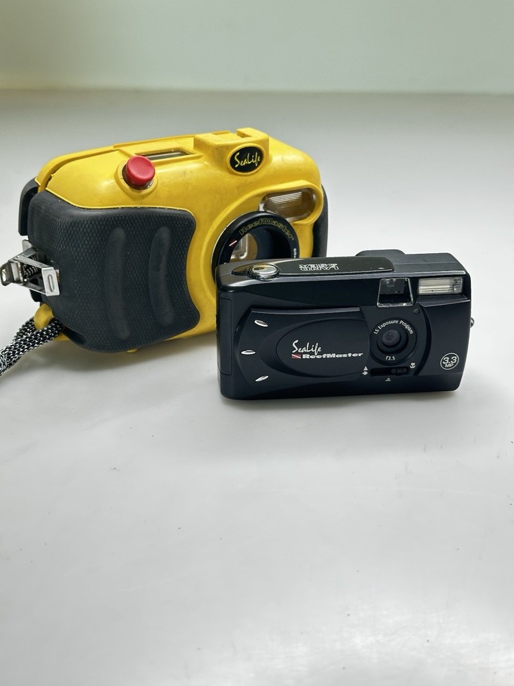 sealife camera With Water Proof Housing - Works!