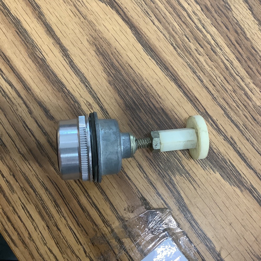 Square D Reset Button C30019-048