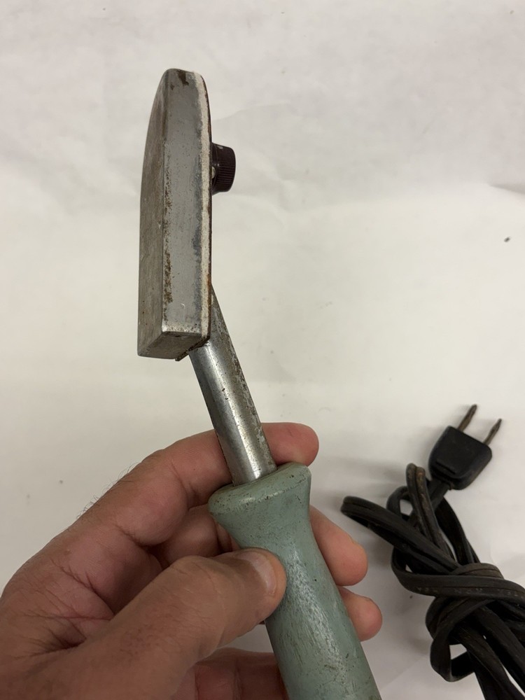Vintage Sealector tacking iron model 100-D1 tested