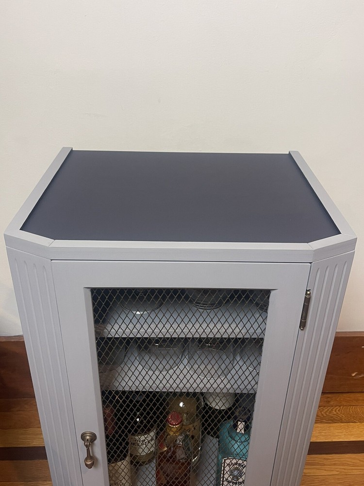 bar cabinet