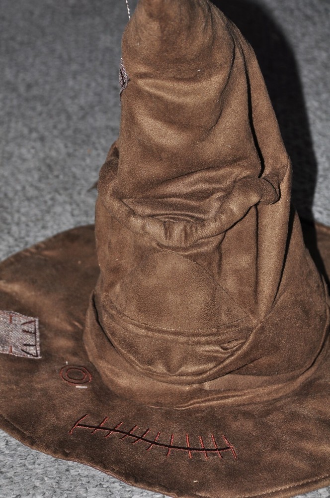 Harry Potter Talking Sorting Hat - Wizarding World - Fully Working