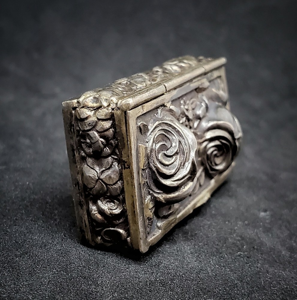 Vintage Sterling Silver Repousse Roses Pillbox