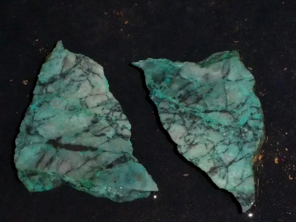 Chrysocolla -2 small pieces- rough-cabbing--display- science
