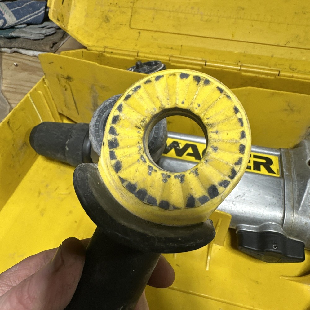 Wacker Neuson EHB 11 BLM Magic Electric Drilling/Chisseling Hammer 115V SDS-max