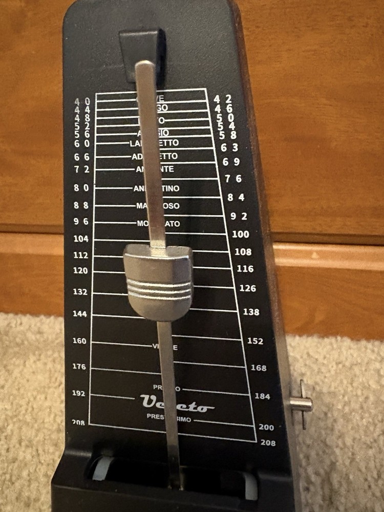 Vecto Triangle Metronome
