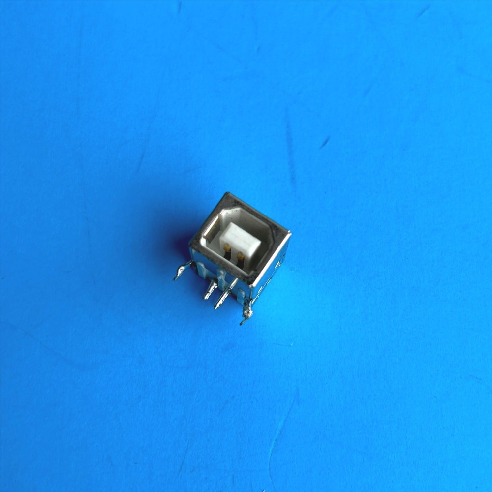 [FRS] Native Instruments MASCHINE MKI Used Part: USB Input/Output Socket