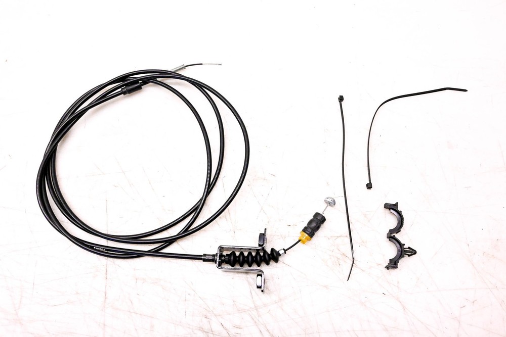 OEM Polaris 2203932 Throttle Cable Kit NOS
