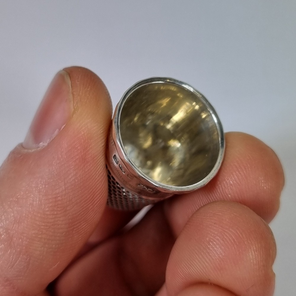 Antique Solid Silver Thimble Chester 1896 Charles Horner