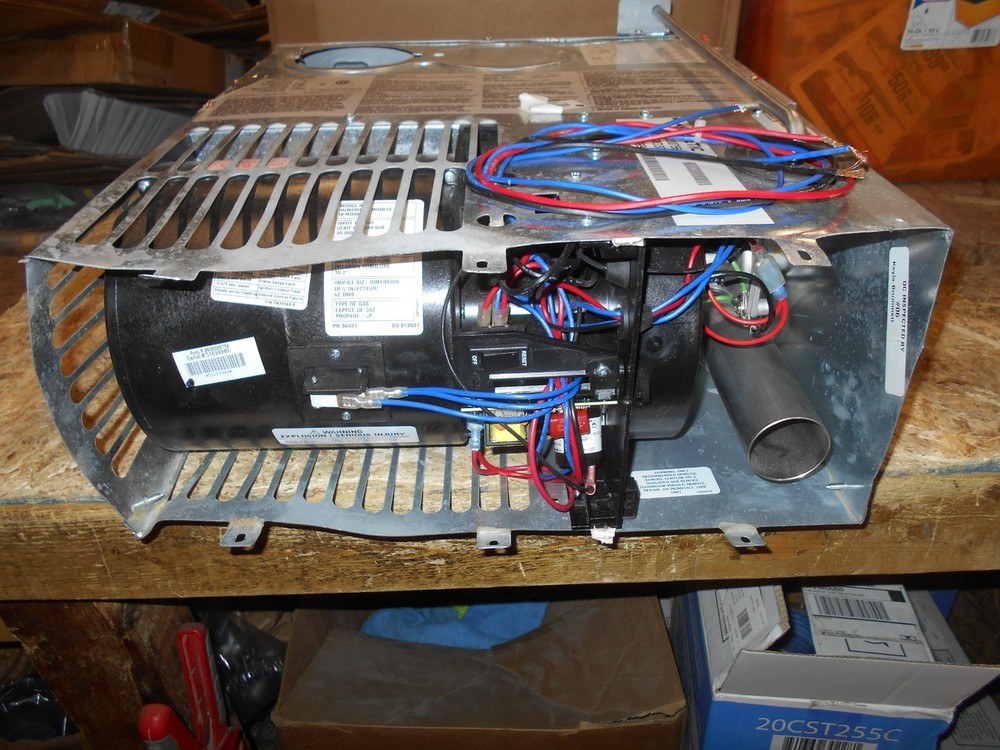 *DOMETIC 35,000 BTU RV FURNACE DFMD30131 FREE SHIPPING *479*