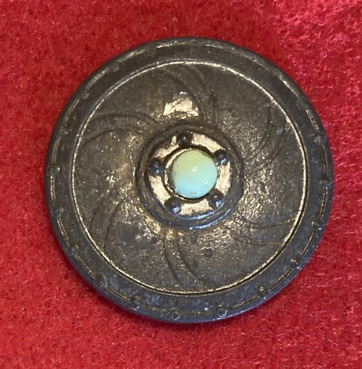 WW2 German, WHW Winter help shield Pin back Pin