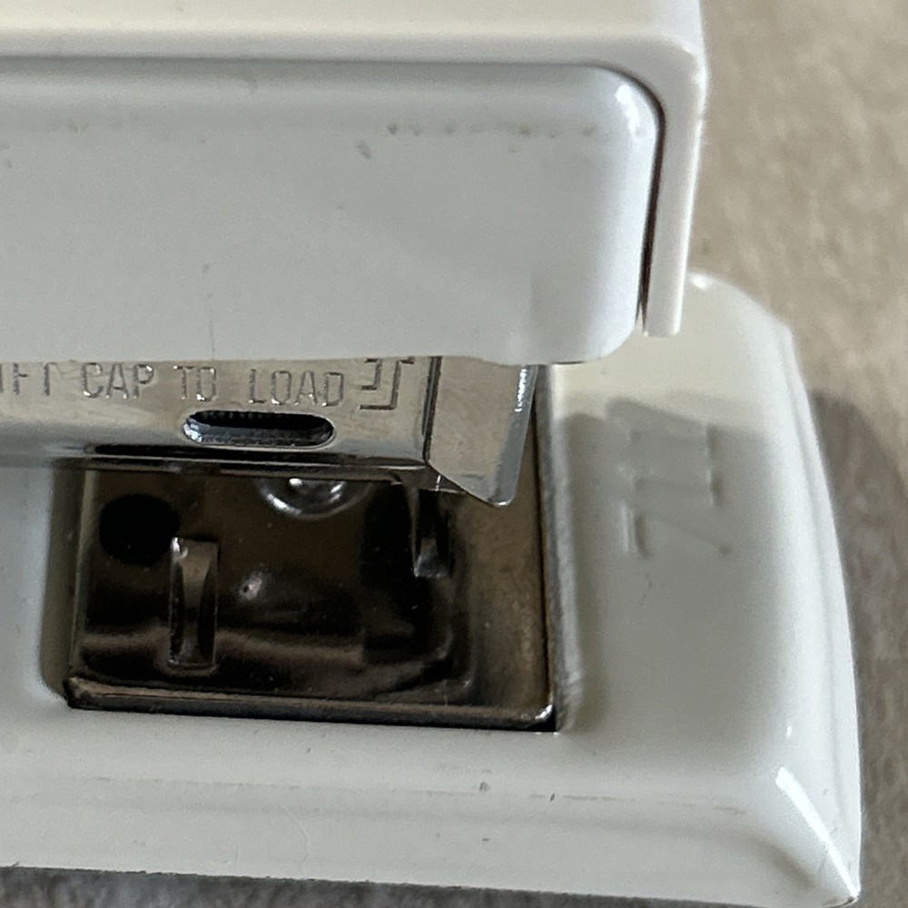 Vintage Swingline Stapler Model 711 5" Mini White/Off White