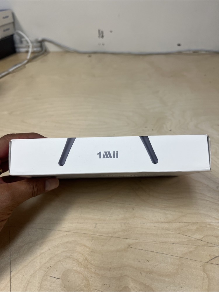1Mii B06TX Bluetooth 5.2 Long Range Audio Transmitter New Open Box