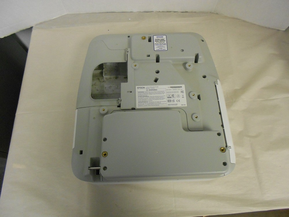 EPSON Brightlink 685WI SHORT THROW Projector4-5K HOURS BUNDLE