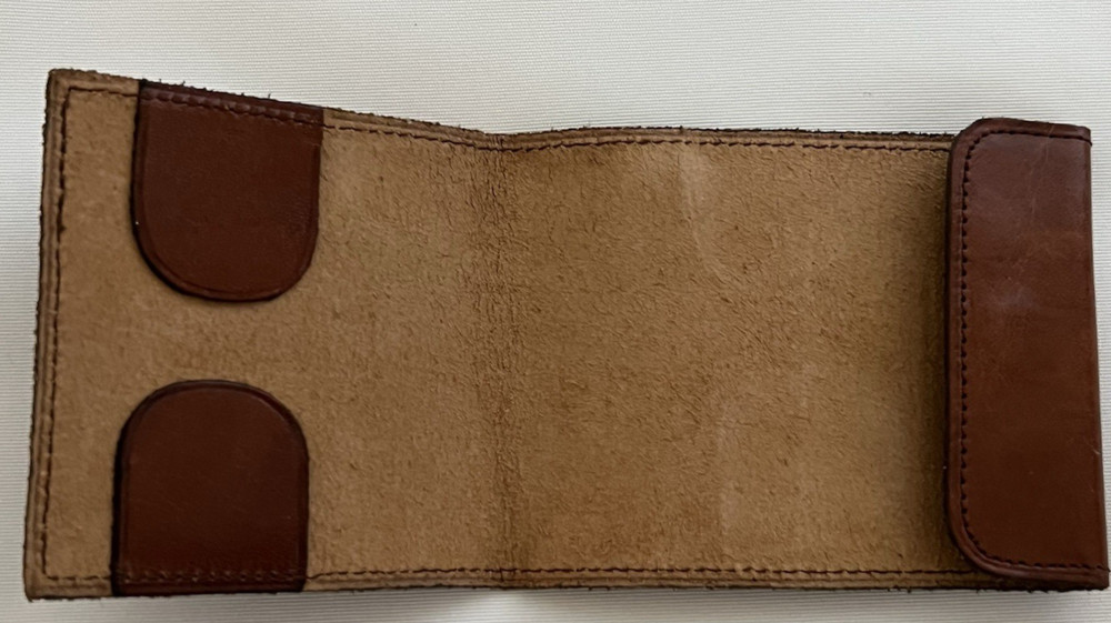 England Highland Hide Passport Wallet