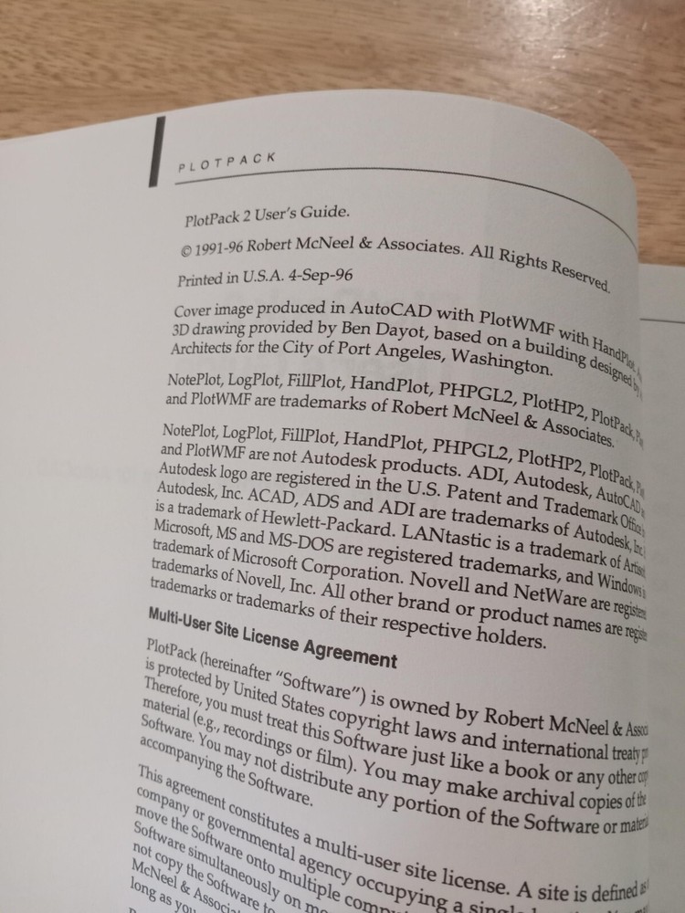 User's Guide for PlotPack 2 Plotter Drivers For AutoCAD (1996)