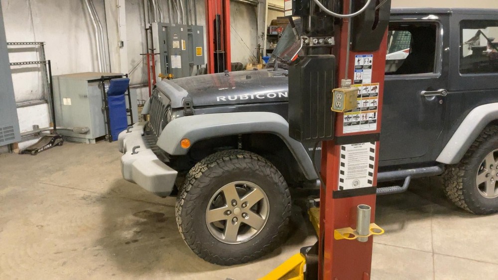 Used Windshield Frame fits: 2010 Jeep Wrangler Grade A