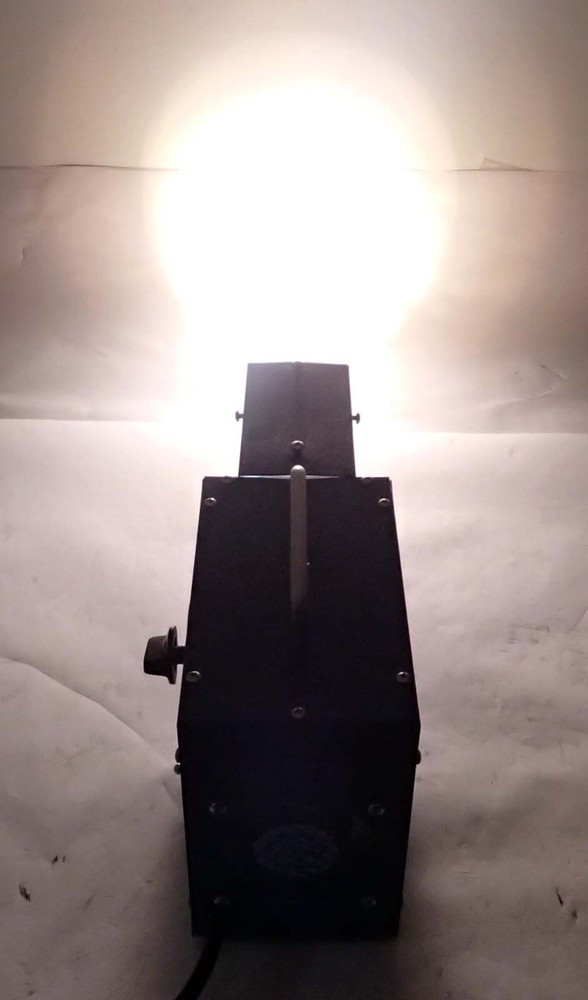 LYON ELECTRIC MODEL HI-INT 950-76 115Vac LIGHT SOURCE