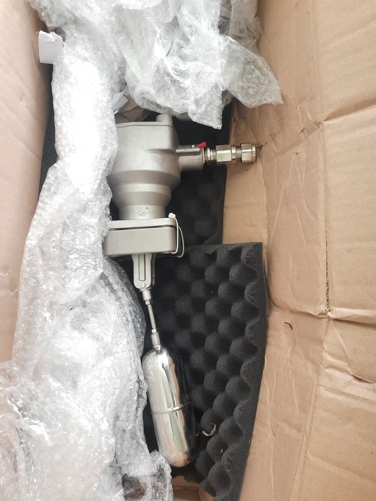 Hanla Horizantal Mounted Float Type Level Switch Model : FMS-E-1H-ES-T