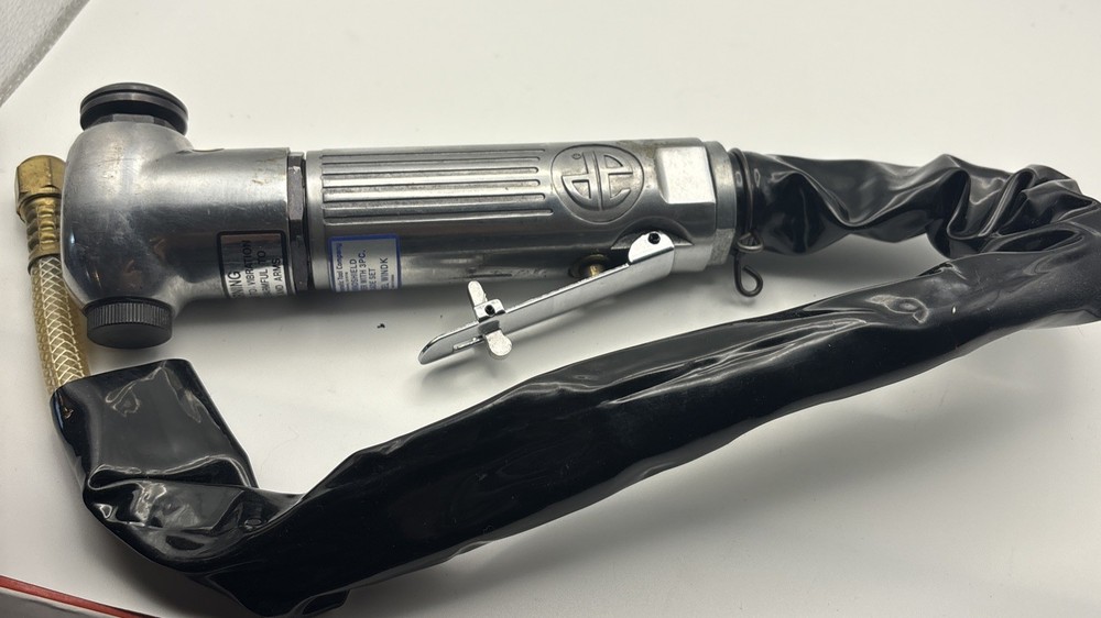Air Windshield Remover ASTRO PNEUMATIC TOOL CO. No Blades