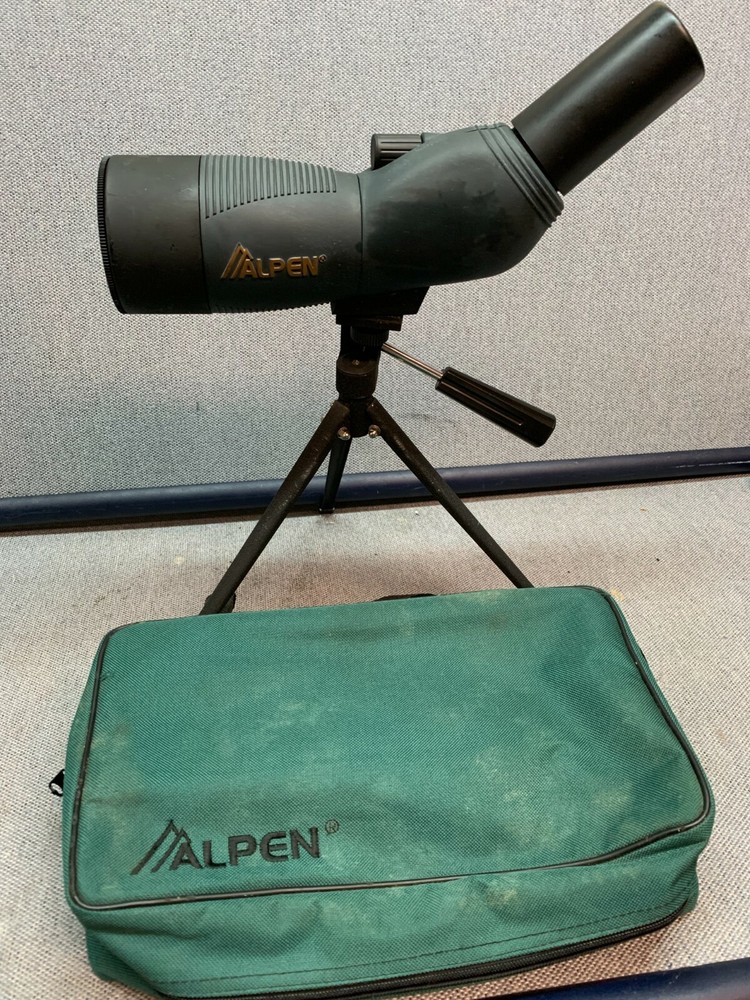 Alpen J728 Compact Waterproof Angled Spotting Scope W/ Tripod & Case