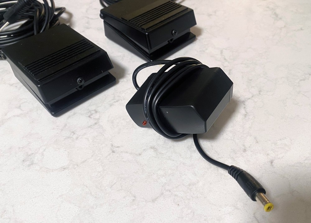 Roland SPD-6 Electronic Percussion Pad w/Adapter, 2 Trigger Pedals & Base