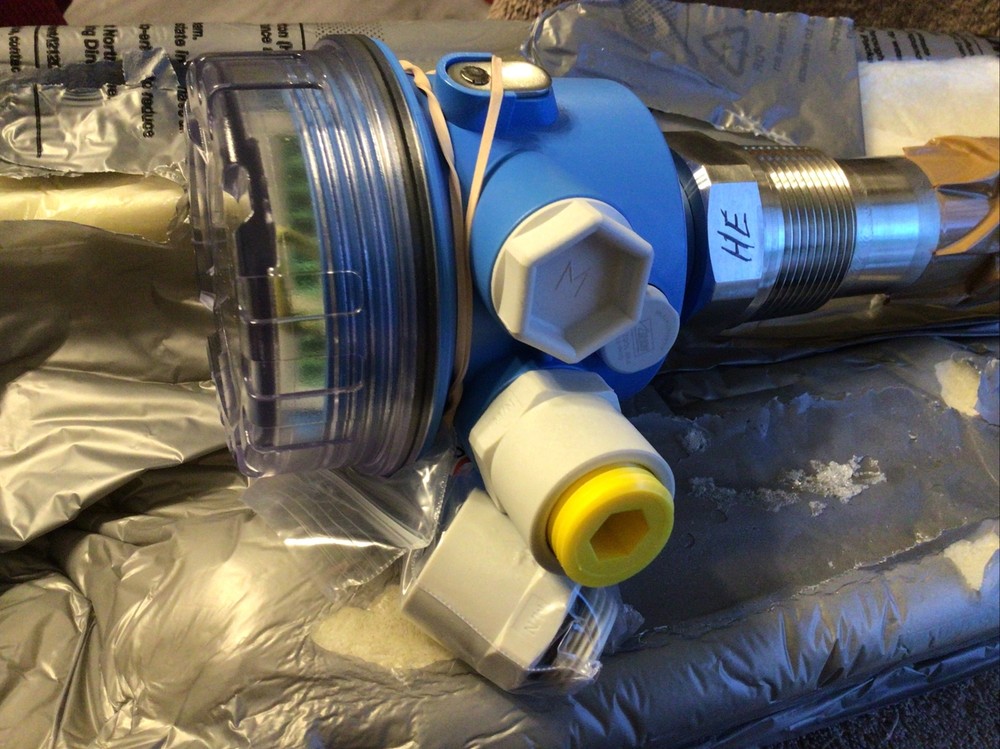 Endress + Hauser SOLIPHANT M…FTM51-AGK2M4A13AA…NEW