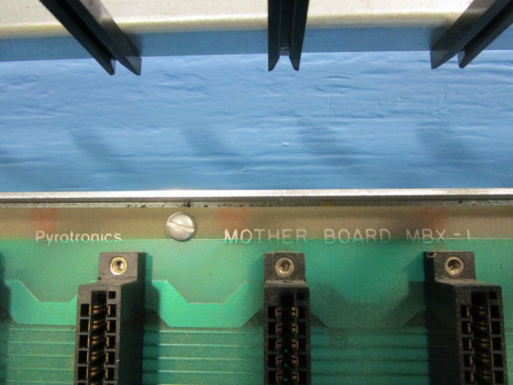 Cerberus Pyrotronics MBX-2 Rack Chassis PLC Fire Alarm Module Siemens MBX2 Slot