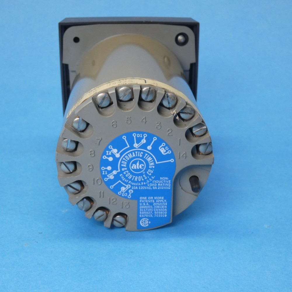 ATC 305E016A10PX ON Delay Timer 0-30 Minutes 120 VAC Tested