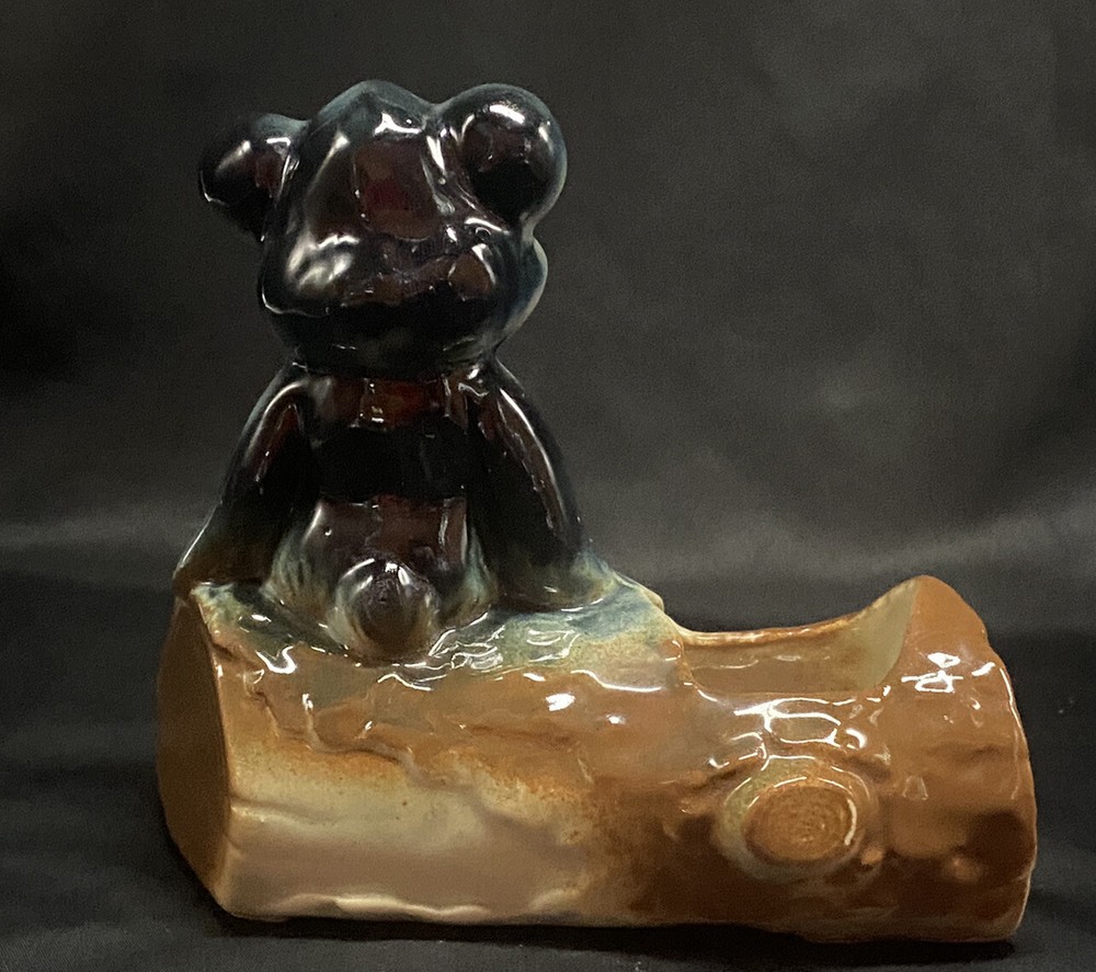 Vintage American Bisque Bear on Log Planter Wedge Bottom