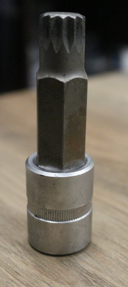 AST 2006 6500 X-18 Socket