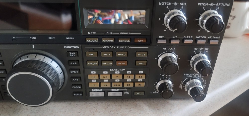 KENWOOD FRONT PANEL W/ DISPLAY CONTROLS SWITCHES METER ETC FOR TS 940S