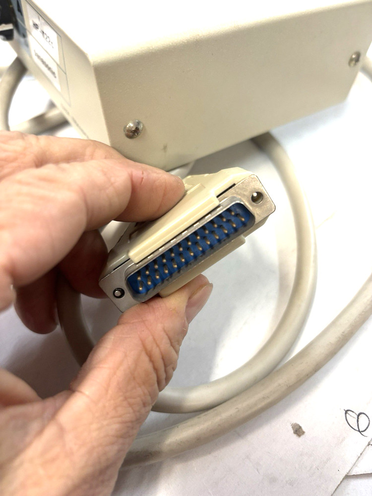 VTG Data Transfer Switch - A/B with Cable