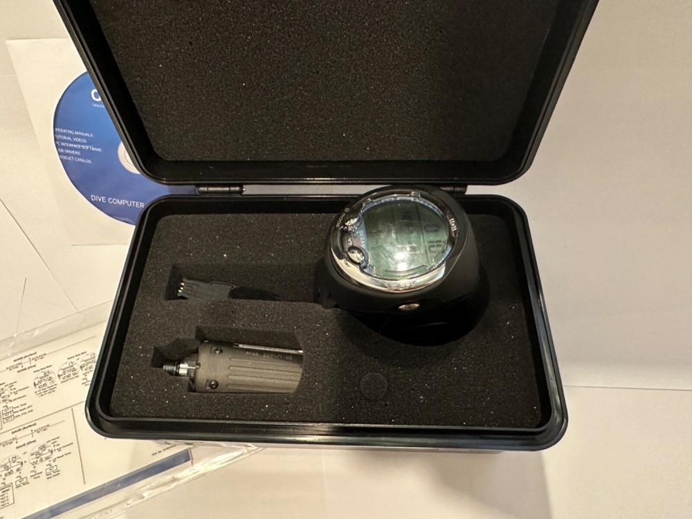 Oceanic VT4 Air Integrated Wrist Style Scuba Dive Computer + Transmitter