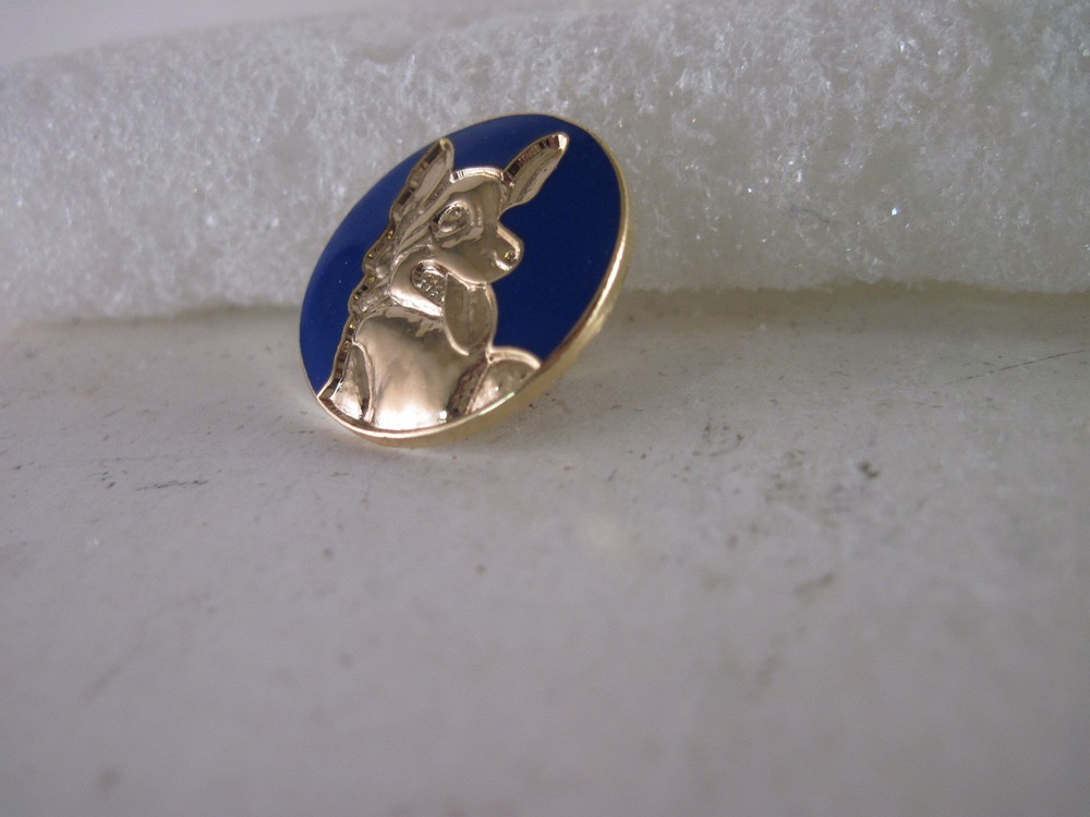 K-9 logo lapel pin (4j5 3 )