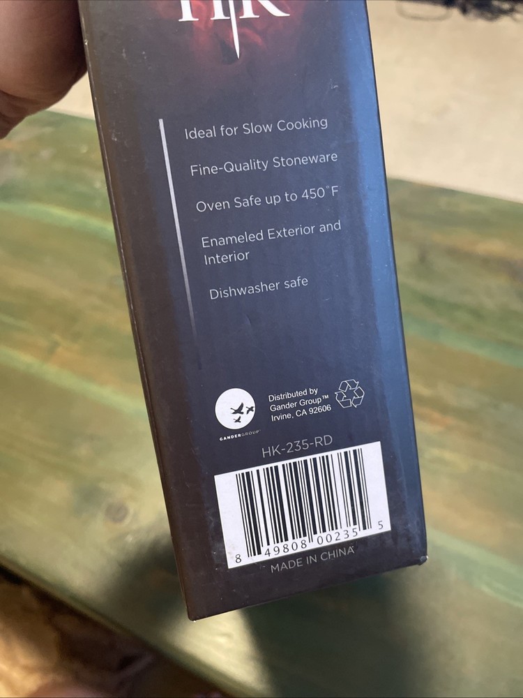 Hell's Kitchen Red Rectangular Stoneware Baker 1.25 QT New Open Box - Beautiful