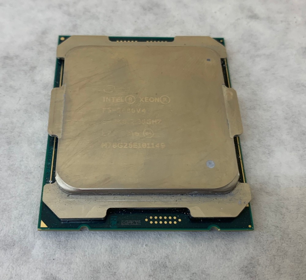Intel Xeon E5-2686V4 SR2K8 2.30GHz L819E373 Server CPU