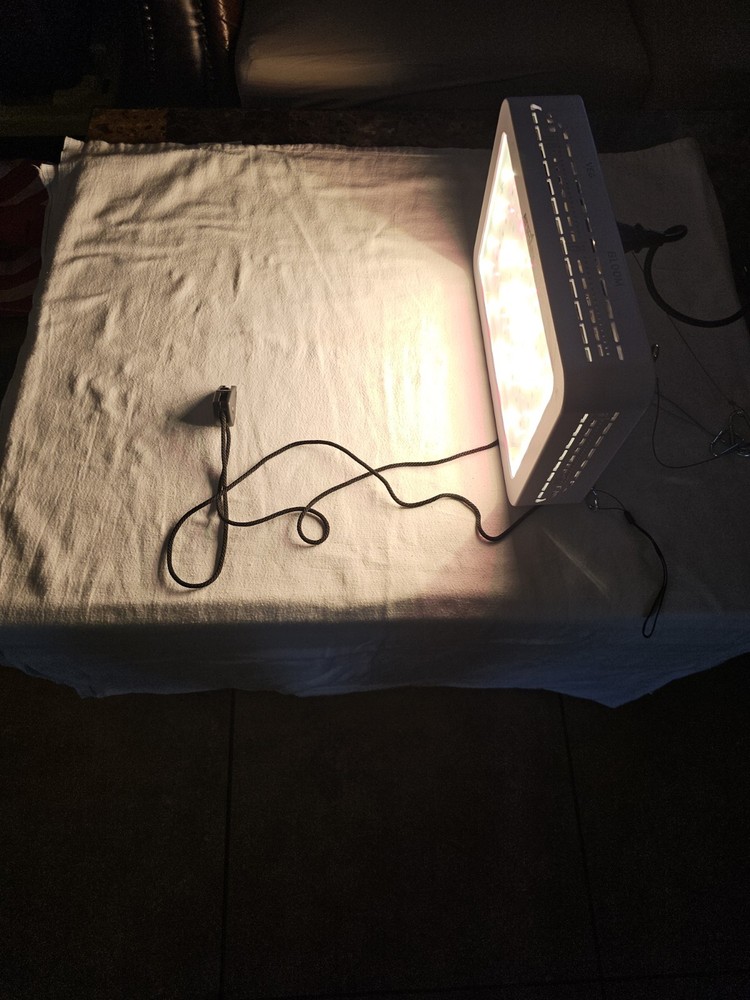 Atshark 100 Watt Led Grow Light Veg + Bloom Switch Panel