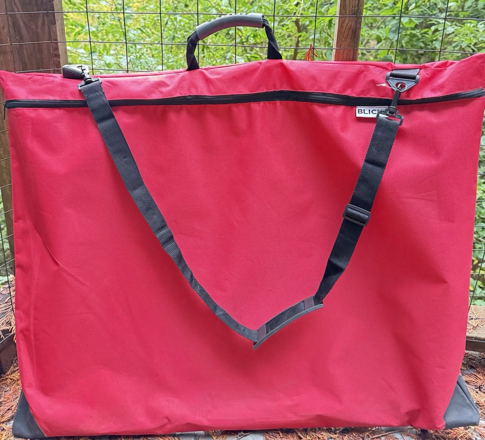 Blick Studio Series Softside Portfolio - 31”x 25”Red