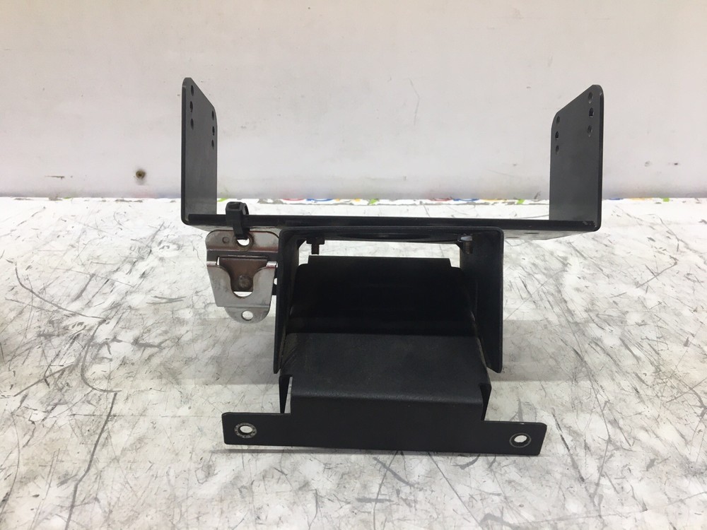 M/A-Com Panther 300M Powers on, UNTESTED See description