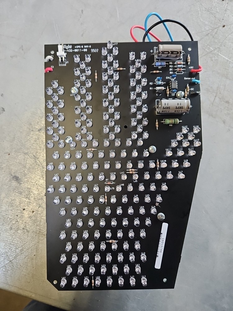 Dialight 432-5401-001 Red Pedestrian Stop Hand