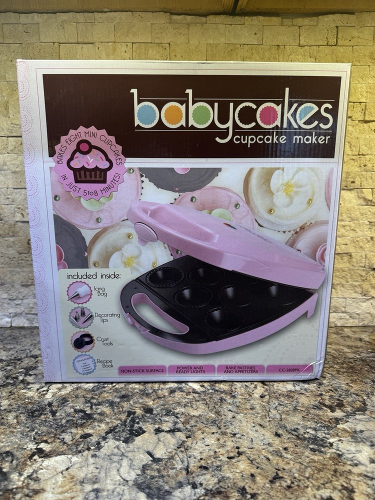 Babycakes Non Stick Mini Cupcake & Pie Maker - New!