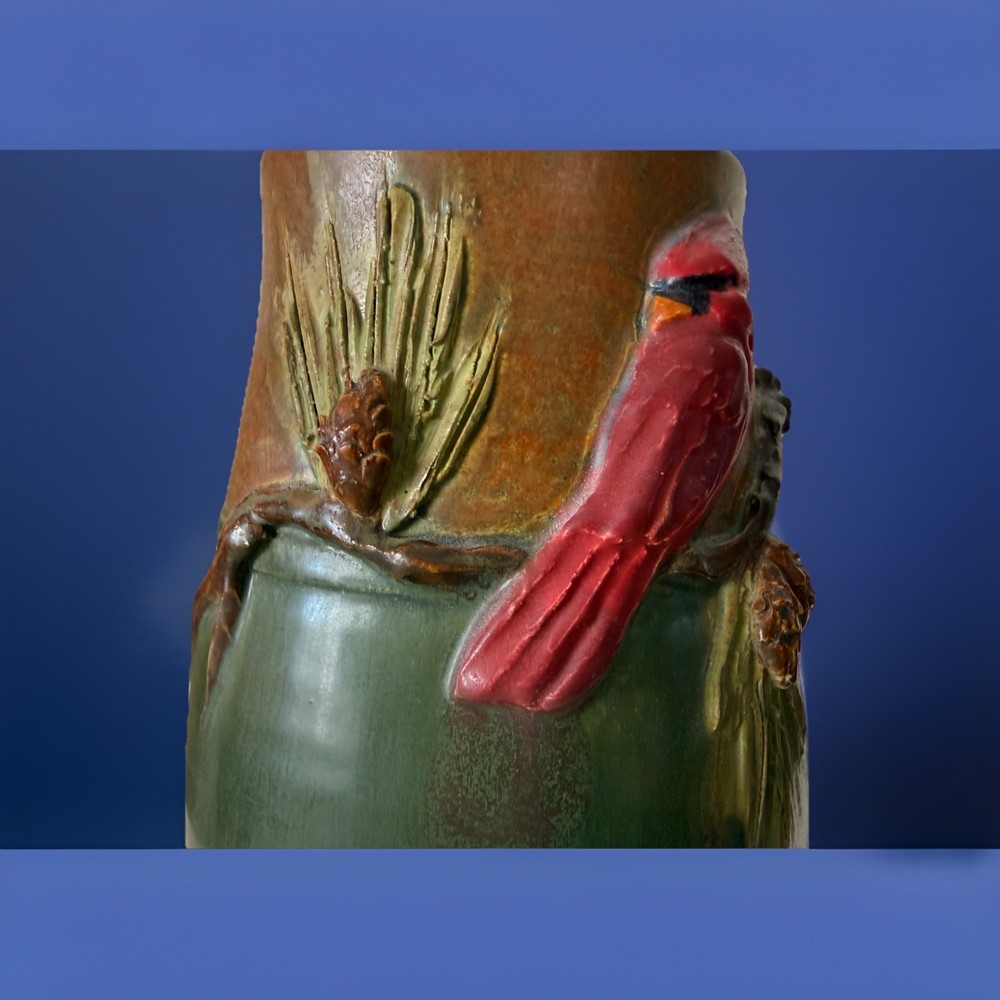 Ephraim Faience Pottery Eyecatcher Vase 2019 ltd ed cardinal FREE priority ship