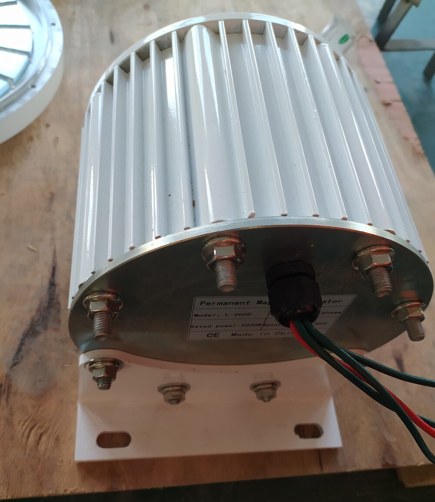 2000W 48V Permanent Magnet Generator 3 Phase Synchronous Low Torque Dynamo Motor