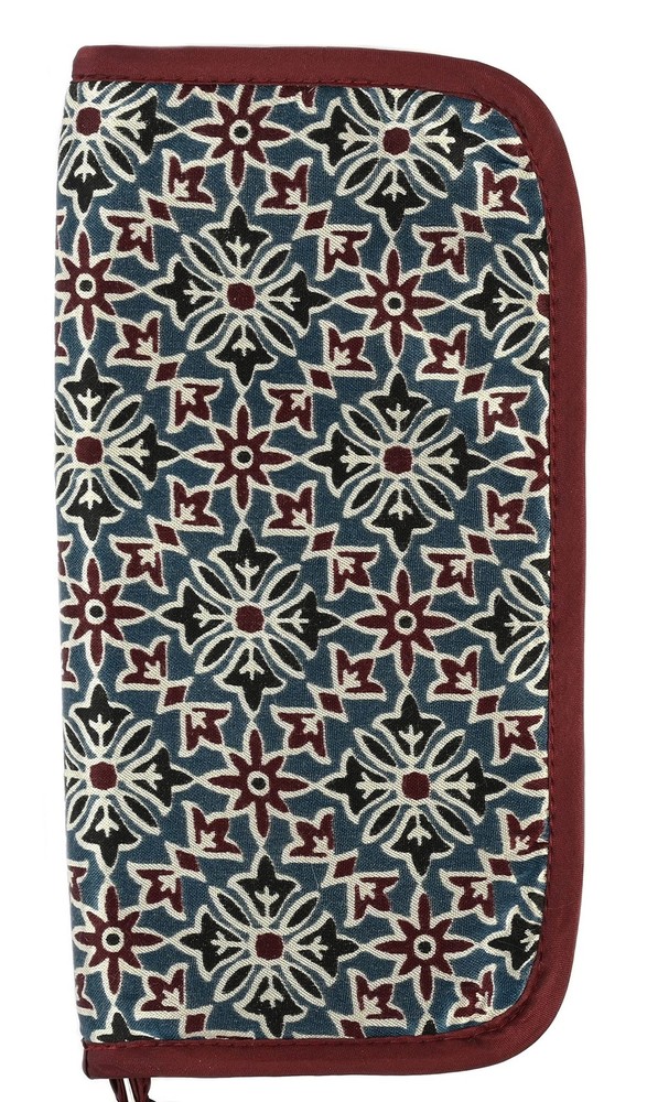 CASE Double Point Red Multi