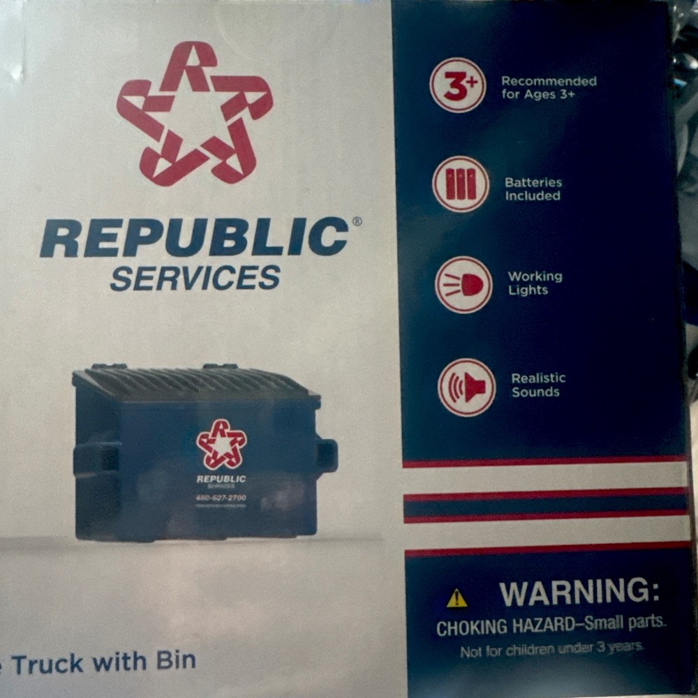 First gear mack Lights & Sounds Front load refuse with bin
